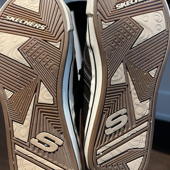 Brown Skechers Leather Running Shoes - Picture 6 of 6